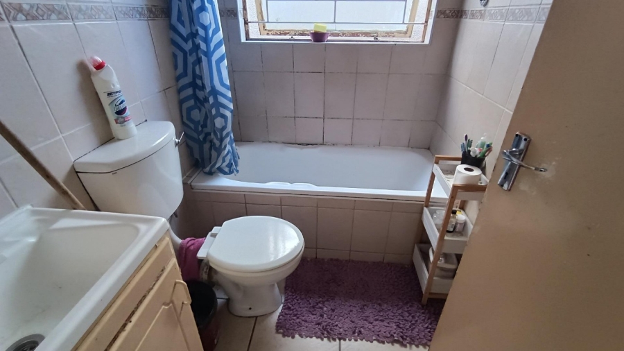 2 Bedroom Property for Sale in Summer Greens Western Cape